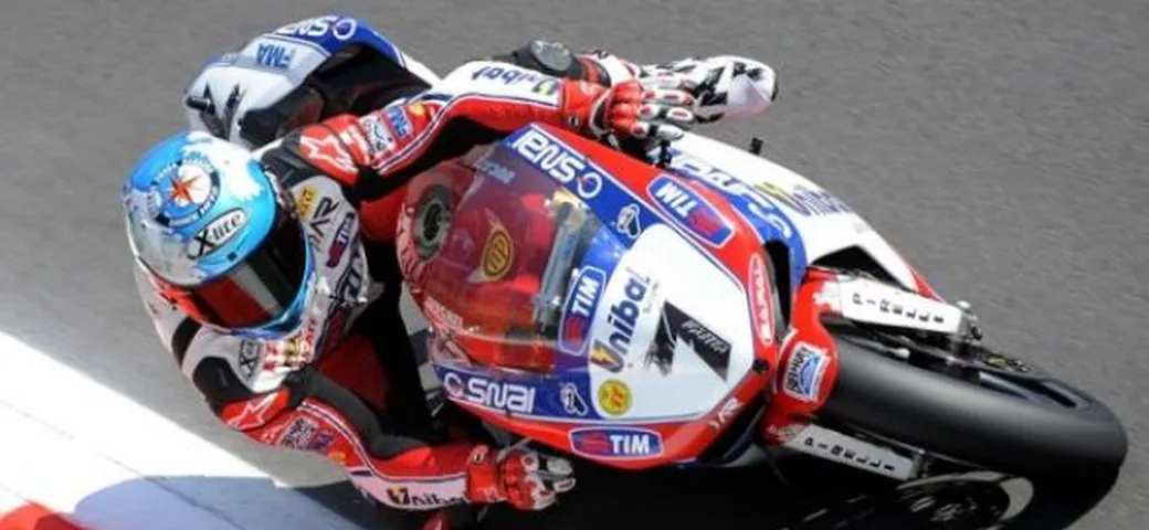 SBK, Monza: Althea Racing in costante crescita nel primo giorno di prove