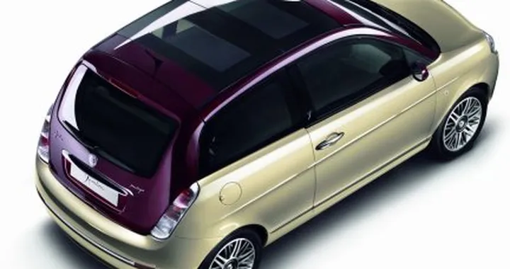 Lancia Ypsilon Facelift - foto e cartella stampa