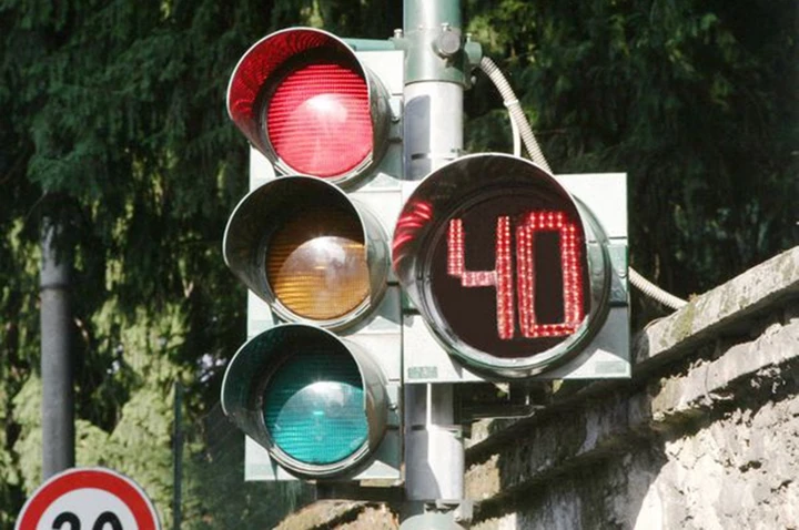 Semafori con countdown in arrivo anche in Italia: approvato il decreto
