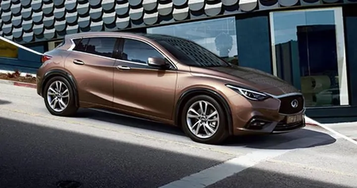 Infiniti Q30: nuova foto ufficiale