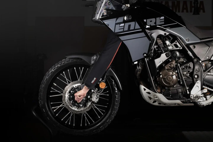 Yamaha, confermata la partnership con Pirelli e Dunlop