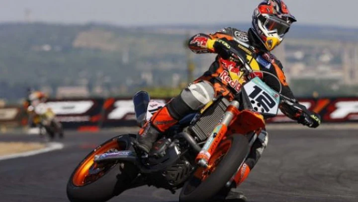 Bernd Hiemer lascia la Supermotard per approdare in Moto2?