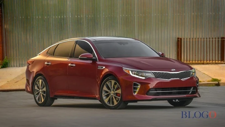 Kia Optima 2016: foto e informazioni