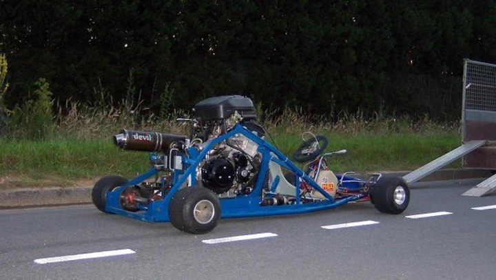 Il go kart col motore della Hayabusa!