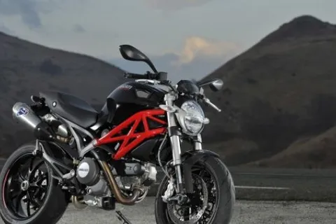 Ducati 2010 monster hot sale
