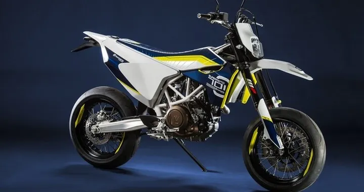 Husqvarna 701 Supermoto: nuovo on-board video