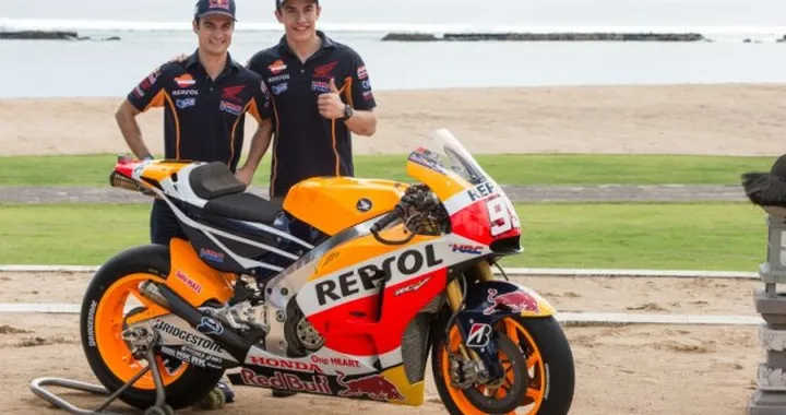 MotoGP 2015: Marquez e Pedrosa svelano la nuova Honda RC213V a Bali