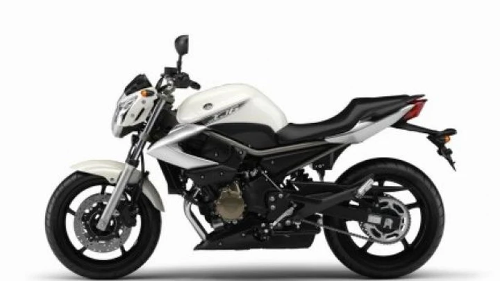 Anteprima Eicma 2008: Yamaha XJ6, naked d'attacco