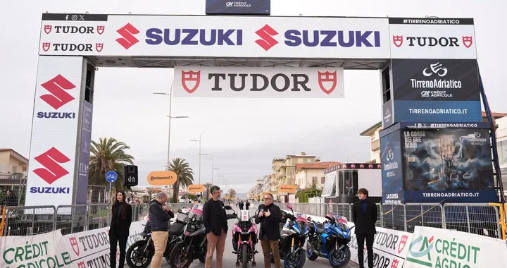 Suzuki scende in pista: le sue moto protagoniste del Giro d’Italia 2025