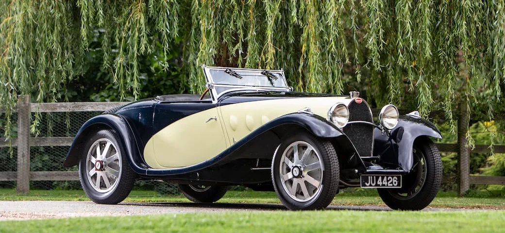 Bugatti Type 55 Supersport: capolavoro all'asta a Parigi con Bonhams
