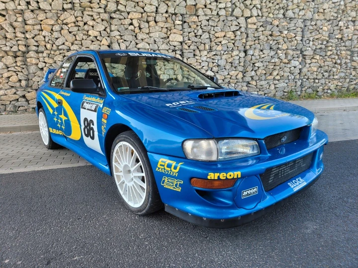 Subaru Impreza in stile WRC in vendita sul web