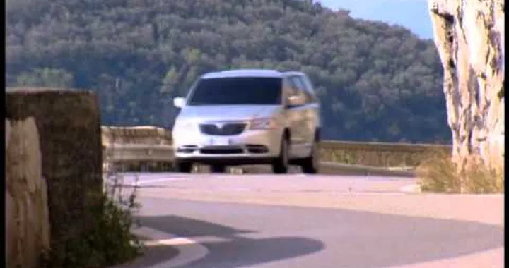 Lancia Voyager: video ufficiale