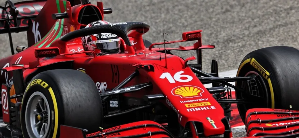 F1: Leclerc partirà dal fondo ma con la power unit nuova