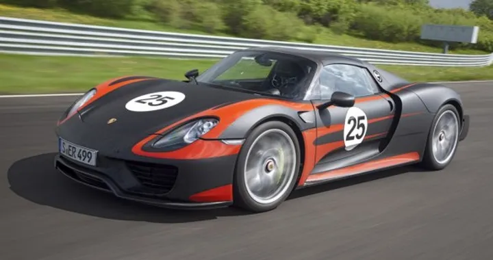 Porsche 918 Spyder e 911 50th Anniversary a Pebble Beach