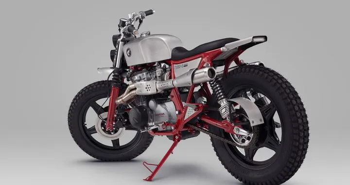 Honda CL 650 Balfour: la CB si fa scrambler