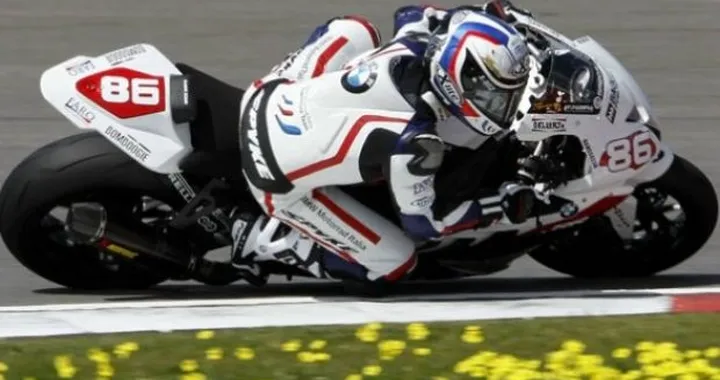 Superstock e Supersport: a Portimao dominano Badovini e Laverty