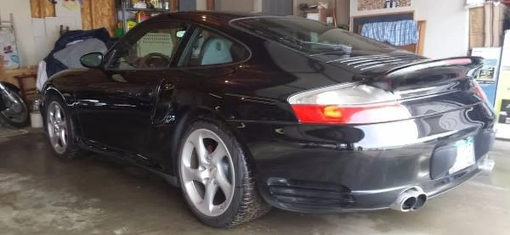 In vendita una Porsche 911 con 1 milione di km