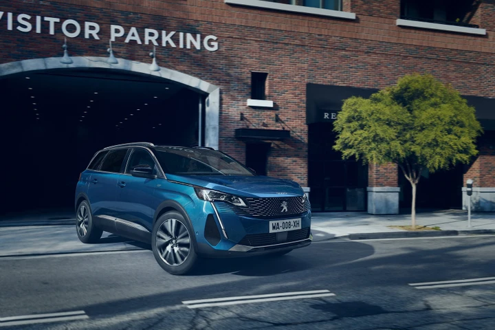 Peugeot 5008: tutte le caratteristiche del restyling