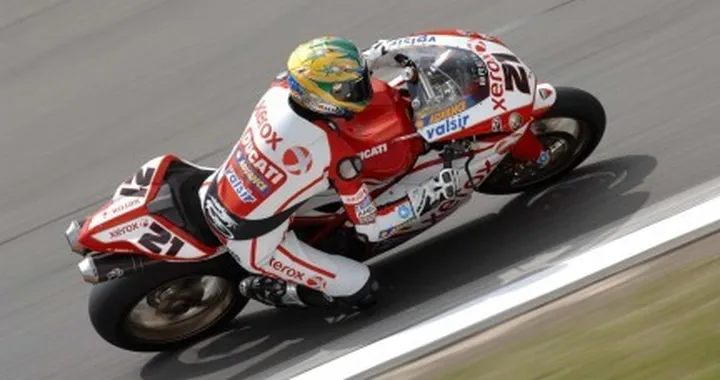 SBK: Bayliss e Fabrizio hanno provato la 1098 F09 al Mugello