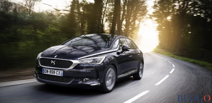 DS 5 MY2015: primo contatto