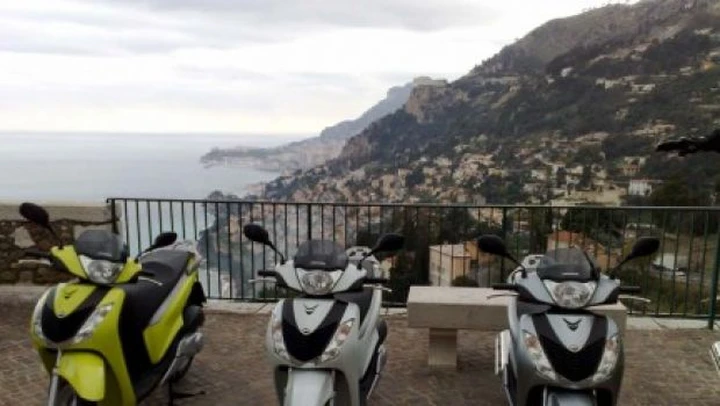 Test anteprima: Honda SH125i my 2009