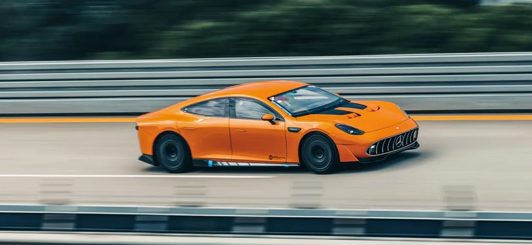 Mercedes-AMG GT XX, 5479 km in 24 ore: record mondiale