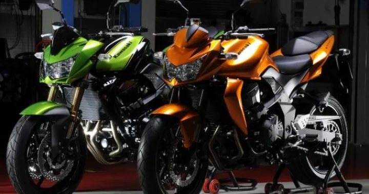 Kawasaki Z750R 2011 nei minimi dettagli