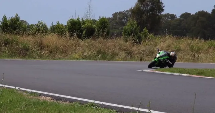 **DA ELIMINARE**Kawasaki Ninja ZX 10-R M.Y. 2016: il nostro video-test