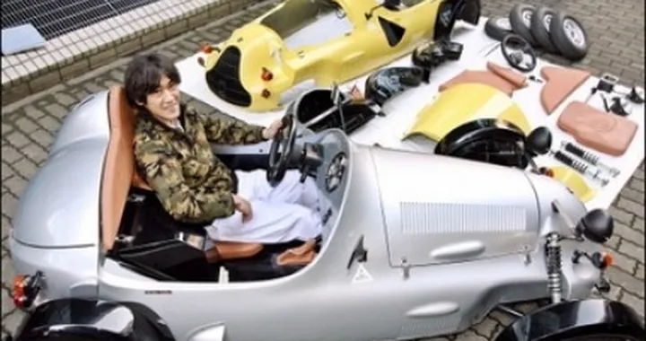 Mitsuoka Motor K-4