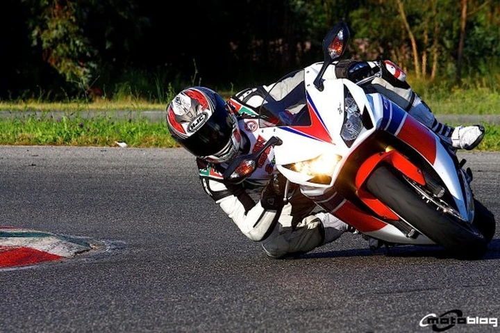 Dunlop Sportmax D212 GP Pro: il test di Motoblog