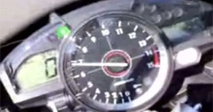 Yamaha R1 2007 - video contagiri