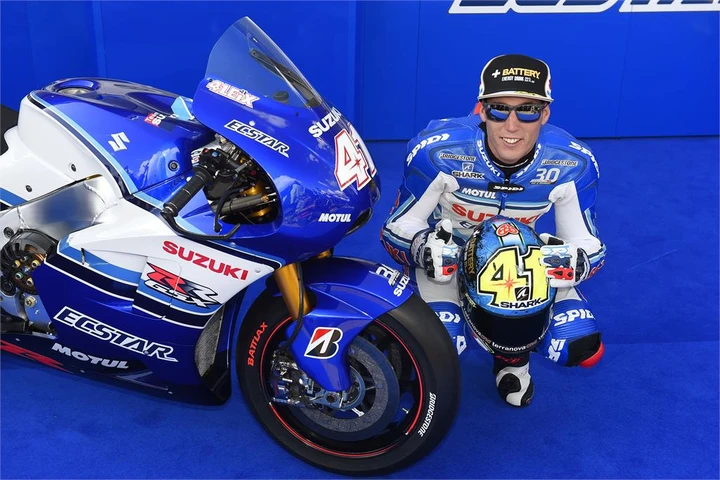 MotoGP Sachsenring 2015: Suzuki festeggia il 30° anniversario del GSX-R