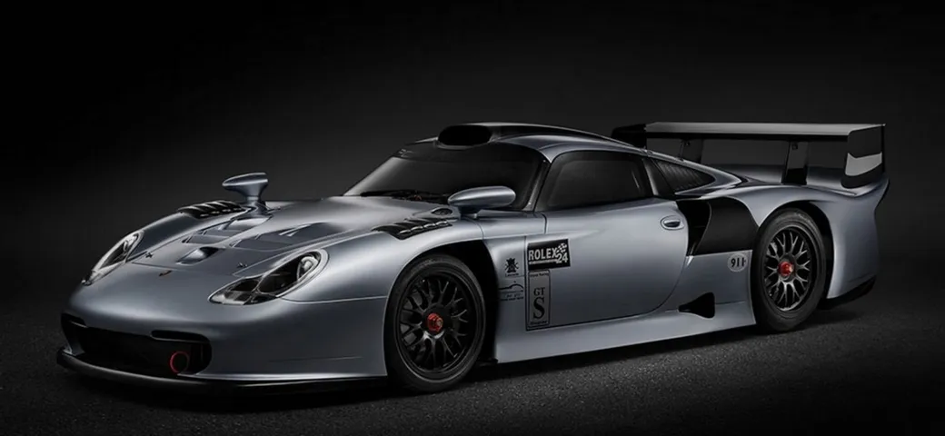 La Porsche 911 GT1 stradale venduta a 3 milioni di euro