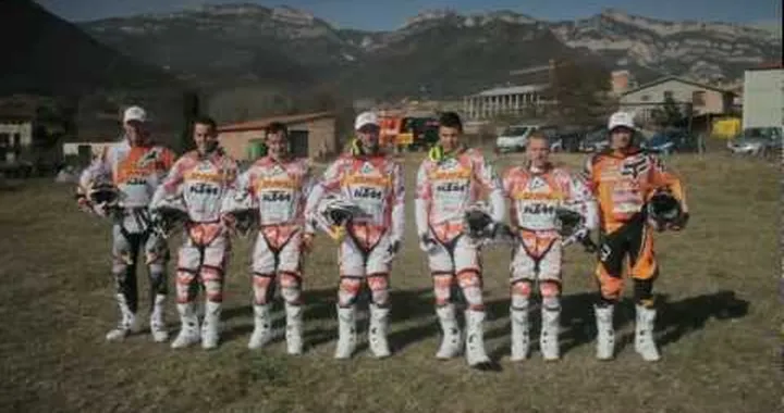 KTM Enduro Team 2012 - Team Shooting
