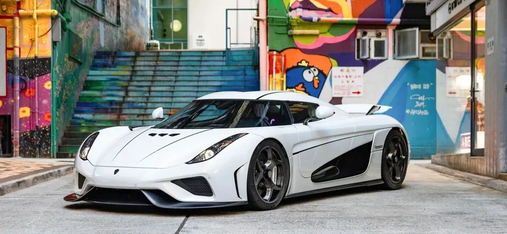 Koenigsegg Regera 2022 NUOVA: un gioiello da 2,5 milioni di dollari in vendita