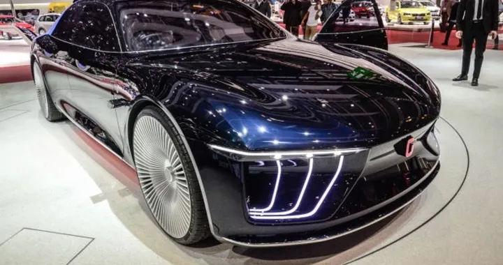 Italdesign Giugiaro Gea Concept al Salone di Ginevra 2015 Live