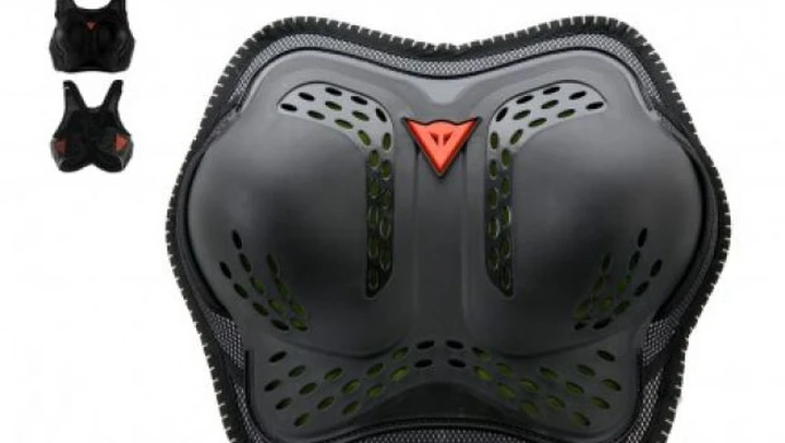 Dainese Thorax Pro Lady: la protezione frontale per le donne