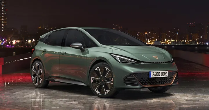 Cupra Born VZ: 326 cavalli per la nuova top di gamma