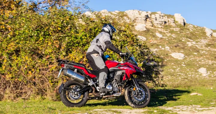 Mercato moto e scooter ottobre 2020: vendite in calo, torna a farsi sentire l'incubo del lockdown (la classifica delle moto più vendute)