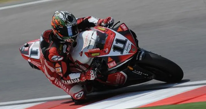 SBK: a Troy Corser la Superpole di Misano