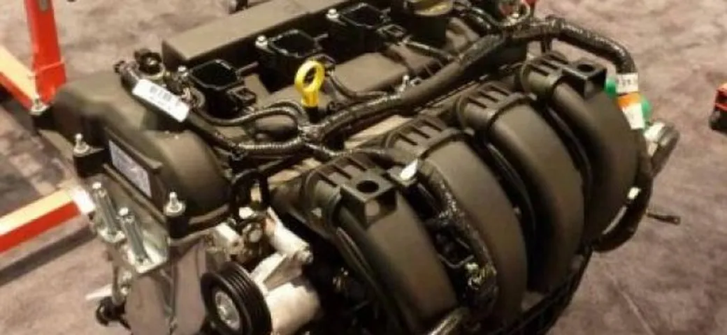 Ford: arriva il motore 2.0 aspirato; presto anche Ecoboost