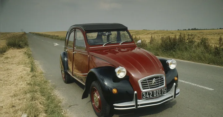 Citroën: i 40 anni della 2CV Charleston