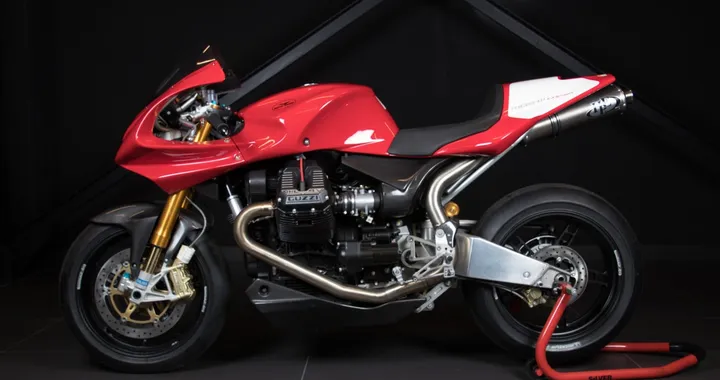 Moto Guzzi MGS-01: è in vendita il sogno di ogni guzzista