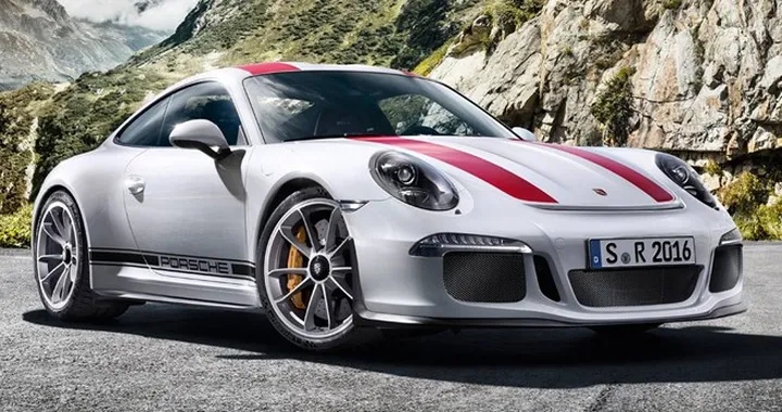 Porsche 911 R: il sound della sportiva [Video]
