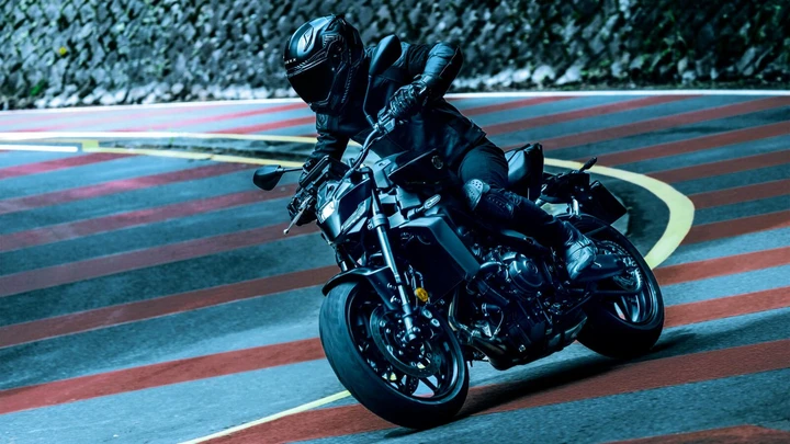 Yamaha MT-09 Y-AMT: la naked con cambio automatico manuale innovativo