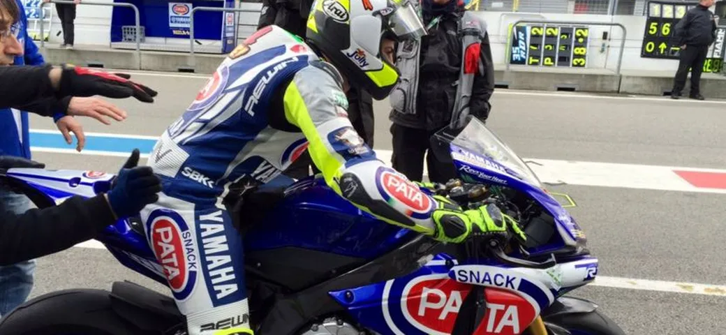 STK1000 Assen: Russo in pole, spavento per Tucci e Vitali