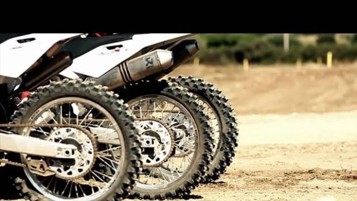 Husqvarna gamma enduro/cross 2013 /video