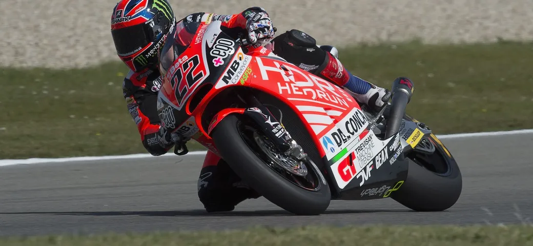 Moto2 Silverstone: Lowes il più veloce del venerdì