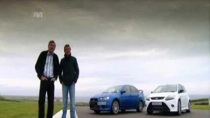 Video: Ford Focus RS vs Mitsubishi Lancer Evo X