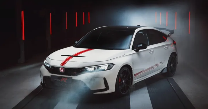 Honda Civic Type R Ultimate Edition, addio coi fiocchi: 40 esemplari esclusivi